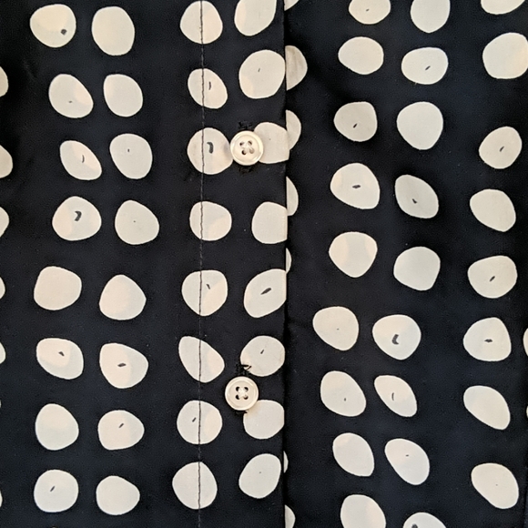 CAbi 100% silk polka dot blouse - Picture 4 of 7